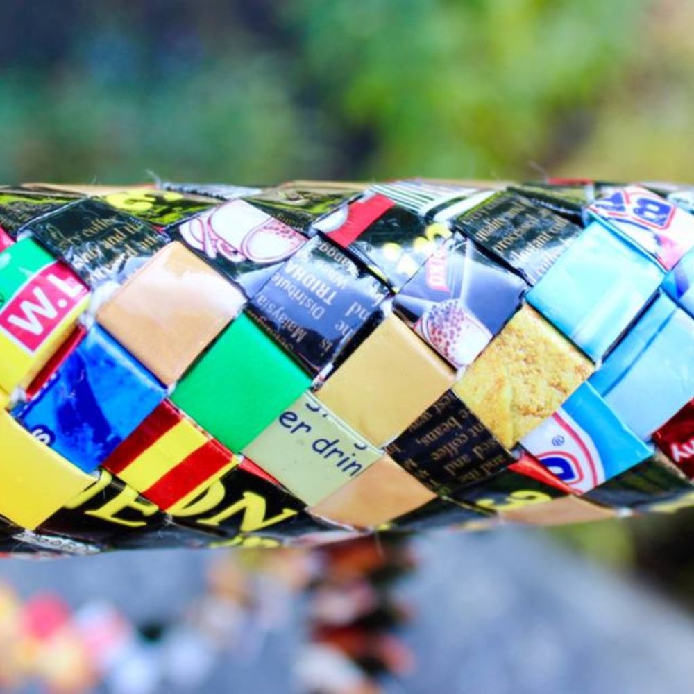 Candy Wrapper Purse - Picture 4 of 8